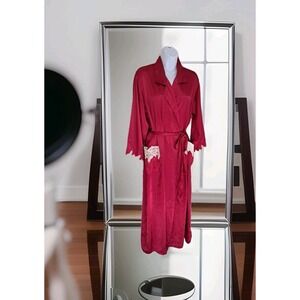 Jaclyn Smith Satin Robe S Burgundy Wrap Attached Tie Tan Lace Trim Full Length